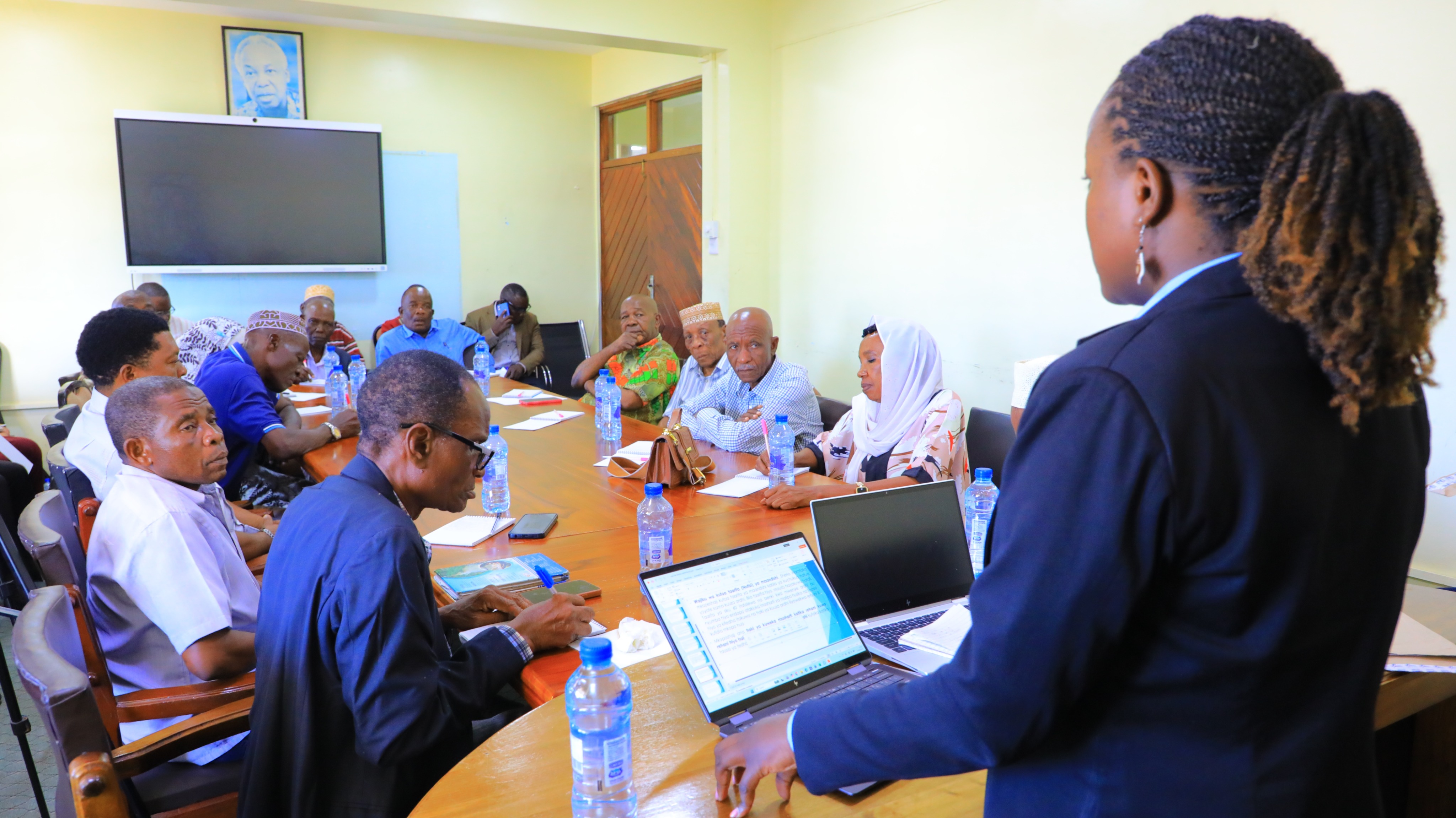 TUME YA KUREKEBISHA SHERIA TAN...