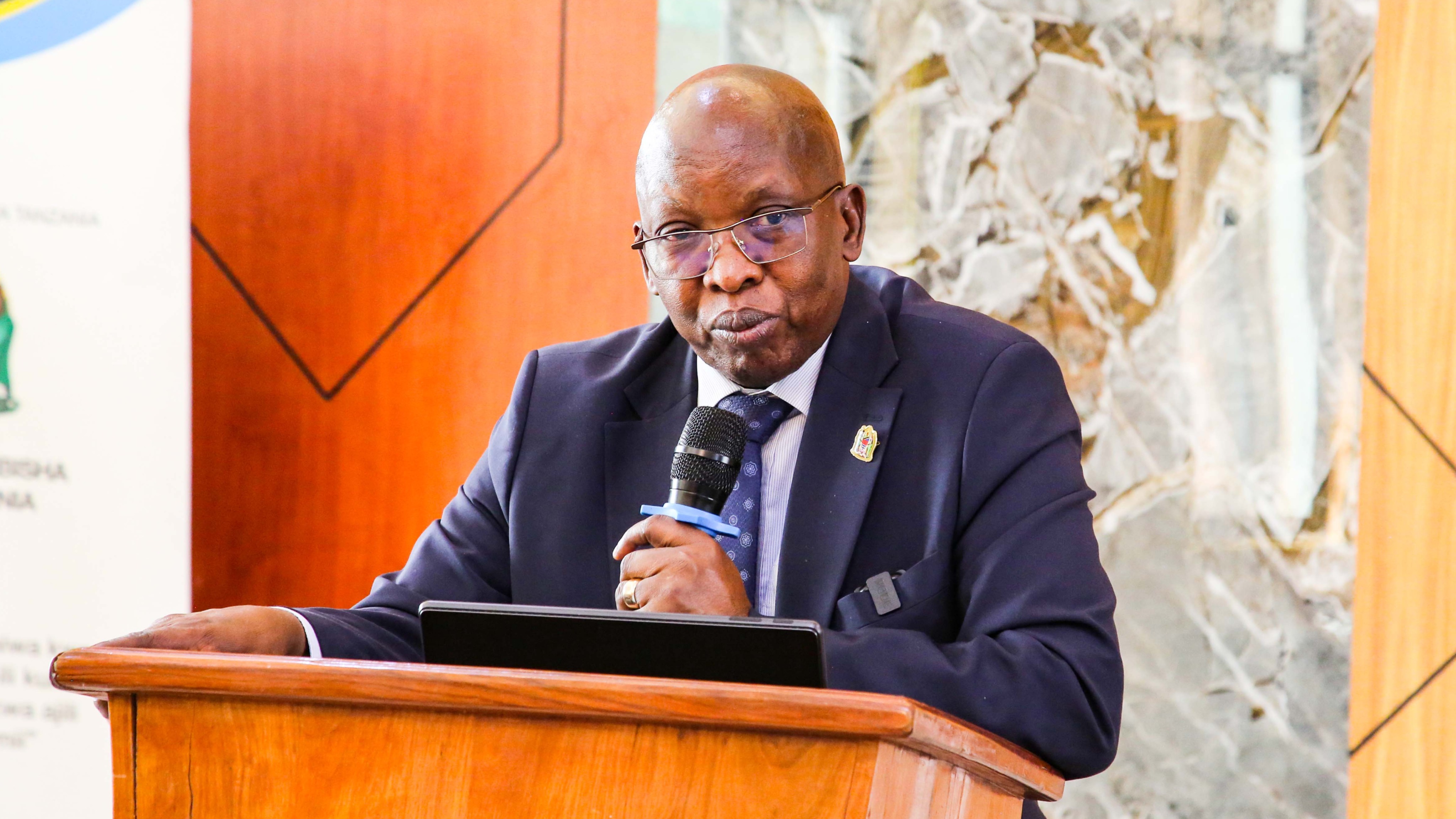 KATIBU MKUU MASWI AHIMIZA UBUN...